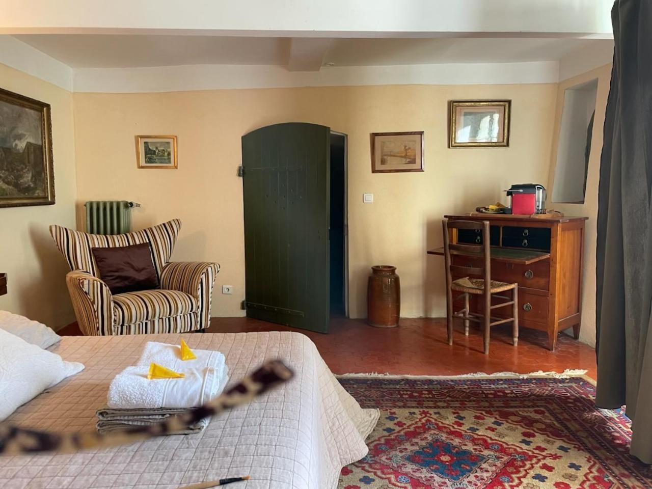 Domaine D'Angouire Hotel Moustiers-Sainte-Marie Ngoại thất bức ảnh